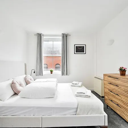 Apartment Lovely 2 Bed Tower Bridge Sleeps 6