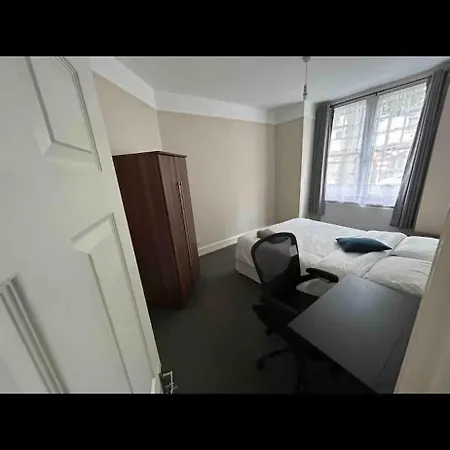 Cosy Bedroom In Tooting *