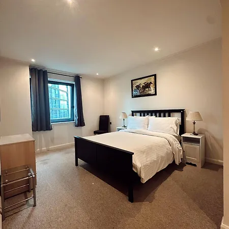 Apartment Modern 2bed-2bath *