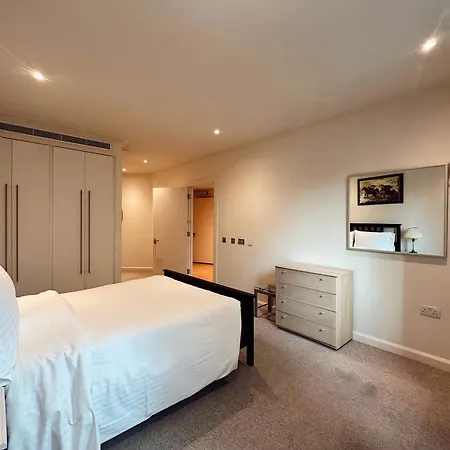 Apartment Modern 2bed-2bath *
