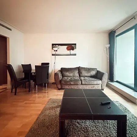 Modern 2bed-2bath *