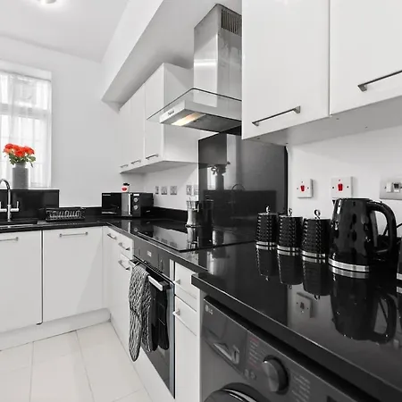 Apartment Sale Marble Arch - Sleeps 8 - Amazing Location London