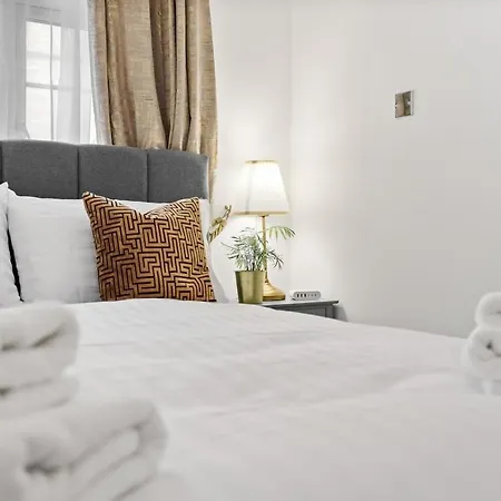Apartment Sale Marble Arch - Sleeps 8 - Amazing Location London