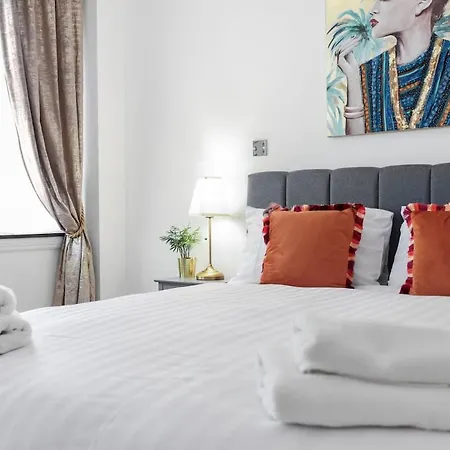 Apartment Sale Marble Arch - Sleeps 8 - Amazing Location London