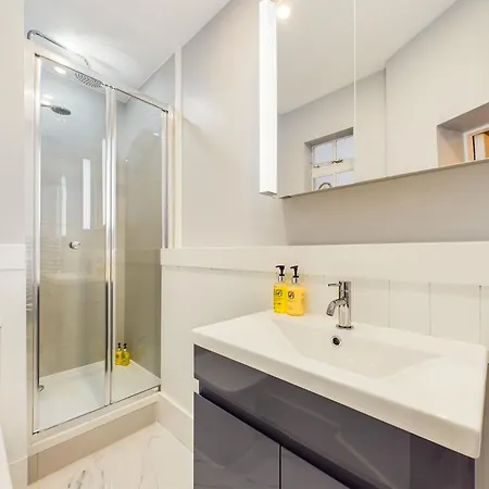 Be - The Knightsbridge Residences Apartment *