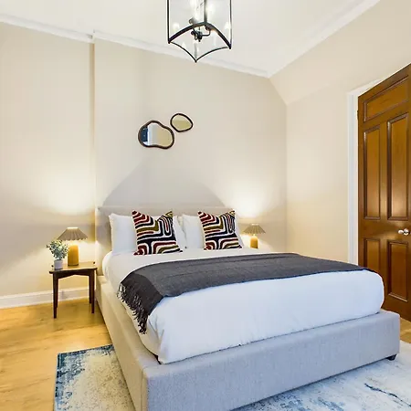 Be - The Knightsbridge Residences Apartment