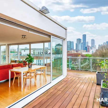 Appartement 2 Bed Penthouse In Canada Water With Huge Balcony & Canary Wharf View