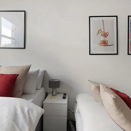 Budget Archway Apartment