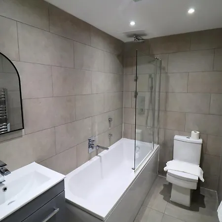 Holiday home London Beautiful Three Bedroom House Mitcham