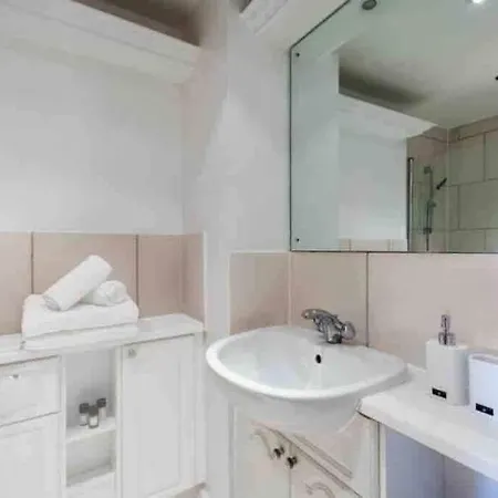 Apartment Cosy 1 Bed Globe View St Pauls London