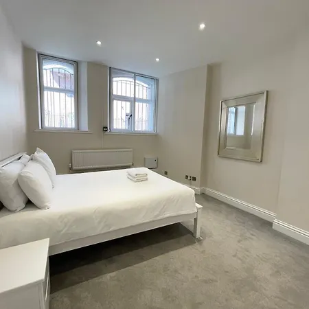 Apartment Stylish Apartments In Victoria & Westminster *