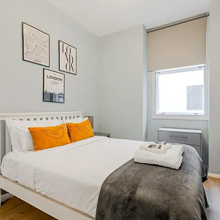 Apartment Stunning 2br Flat Btw Soho & Covent Garden