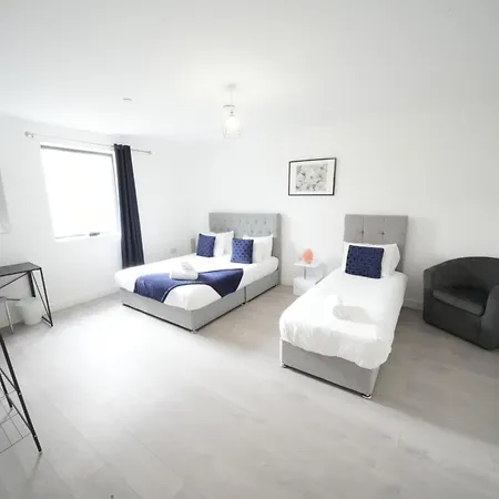 Homestay Broadway Great 7-minute Walk From The Underground Ealing