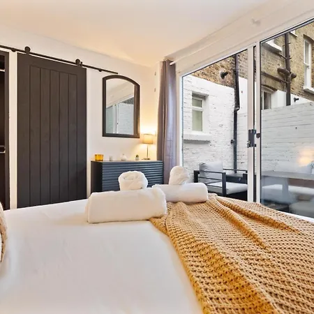 Stylish 1br Fulham Flat With Private Patio * London