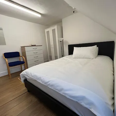 Frontline Homestay