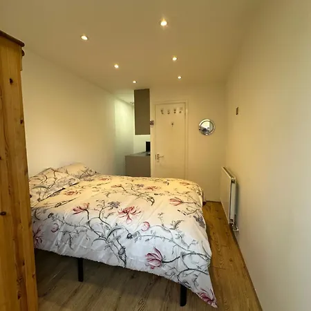 Apartment Ensuite Double Near Excel