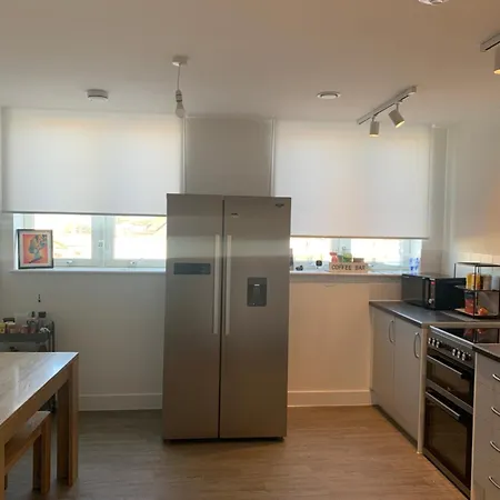 The Hutch Homestay London
