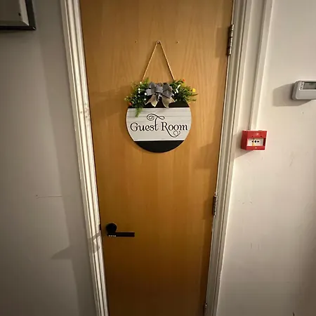 29a Angel In Zone 1 * London