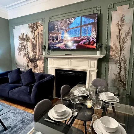 Marylebone Family Four Bedroom Apartment London