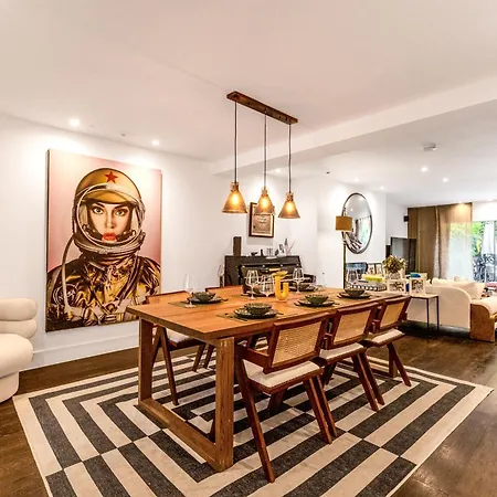 New 3lvl 3br With Garden, Prime Knightsbridge