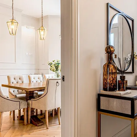Astounding 4br Haven With Garden Queens Park Tube Apartment *