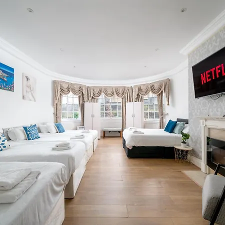 Spacious Canary Wharf Near 02 Arena, Excel Exhibition Centre, With Free Parking & Wifi *