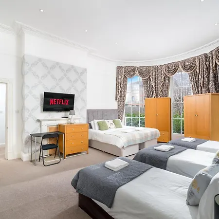 Spacious Canary Wharf Near 02 Arena, Excel Exhibition Centre, With Free Parking & Wifi London