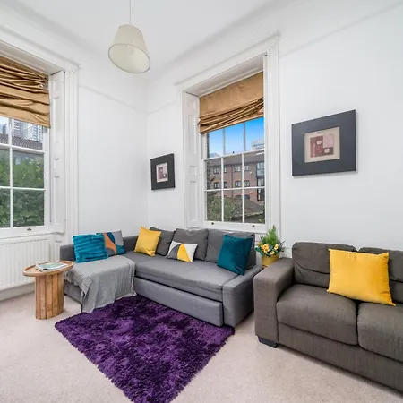 Spacious Canary Wharf Near 02 Arena, Excel Exhibition Centre, With Free Parking & Wifi Apartment