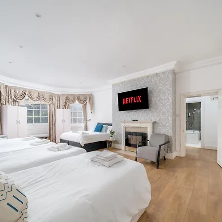 Spacious Canary Wharf Near 02 Arena, Excel Exhibition Centre, With Free Parking & Wifi Apartment