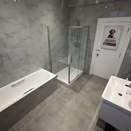 Luxury Wandsworth * London