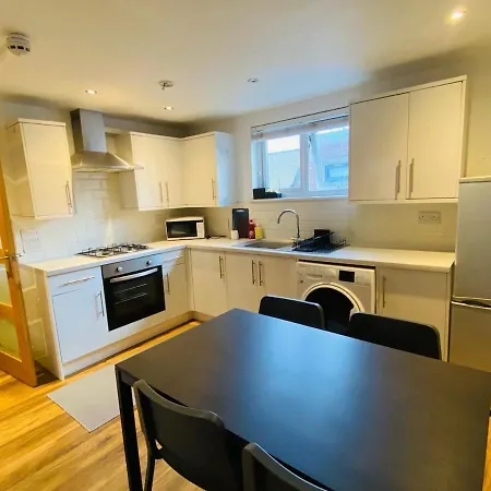 Gorgeous Flat In Apartment