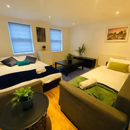 Gorgeous Flat In Apartment London
