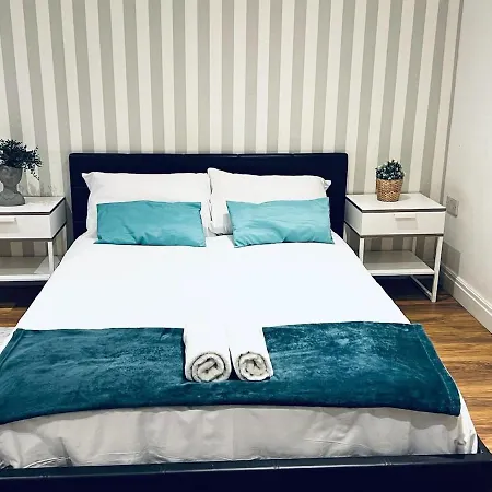 Gorgeous Flat In