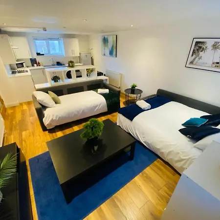 Apartment Gorgeous Flat In