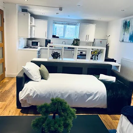 Gorgeous Flat In Apartment