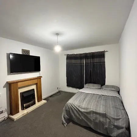 Homestay Close To London Bridge