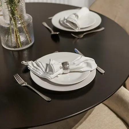 The Urban Hideaway Near Portobello Road Apartment