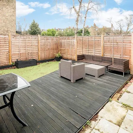 Stylish 3b Fulham Flat W/garden Near Thames & Tube *