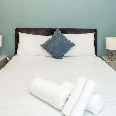 Stylish 3b Fulham Flat W/garden Near Thames & Tube London