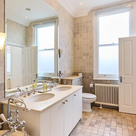 The Hampstead Getaway - Charming 5bdr With Conservatory *