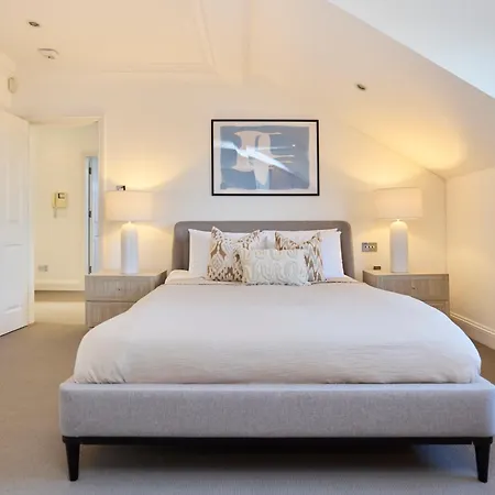 The Hampstead Getaway - Charming 5bdr With Conservatory * London
