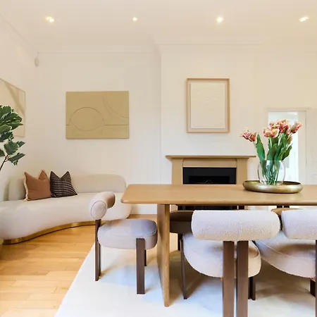 The Hampstead Getaway - Charming 5bdr With Conservatory * London