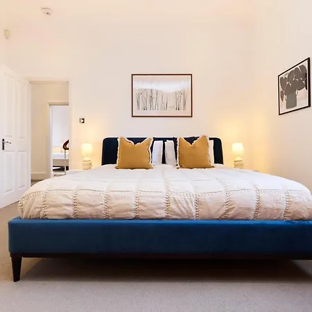Apartment The Hampstead Getaway - Charming 5bdr With Conservatory