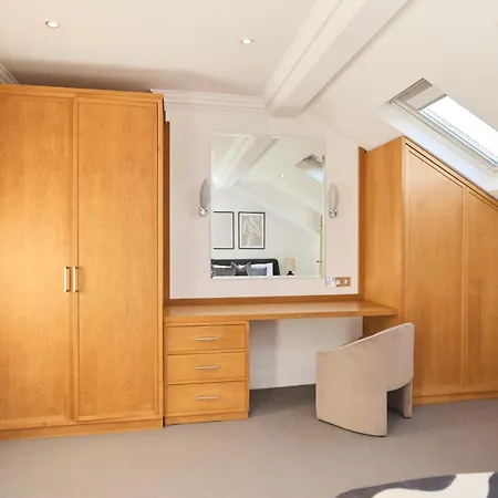 Apartment The Hampstead Getaway - Charming 5bdr With Conservatory *
