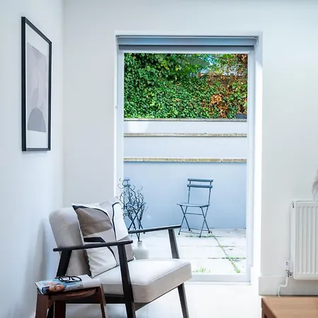 Apartment West Hampstead