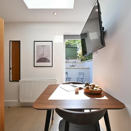 West Hampstead * London