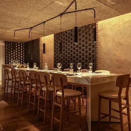 Radisson Blu Hotel, Mercer Street לונדון