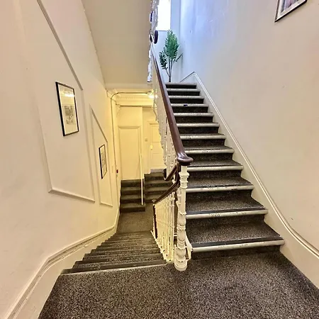 Acacia Hostal Londres