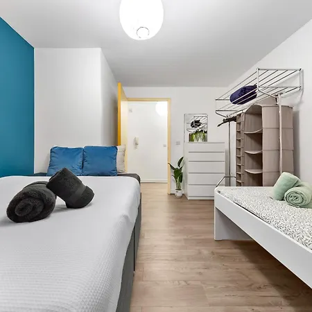 Apartment Croydon Fbs Retreat, Easy Access To