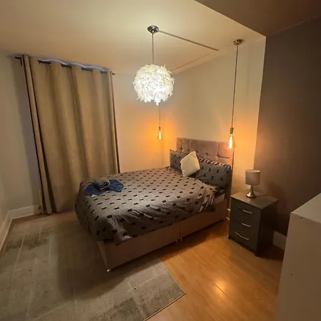 Apartment Cozy Two Bedroom In